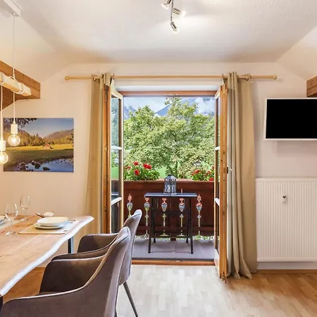 Reschberg Apartment *